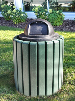 32 Gallon Recycled Plastic Trash Can